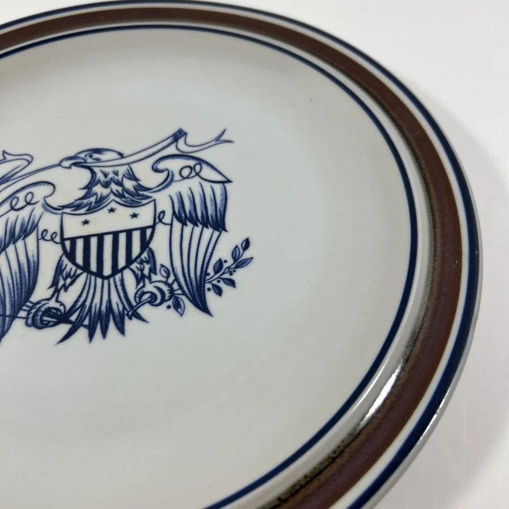 Vtg Salem Stoneware Georgetown‎ Eagle Shield Dinner Plate 10 Inch